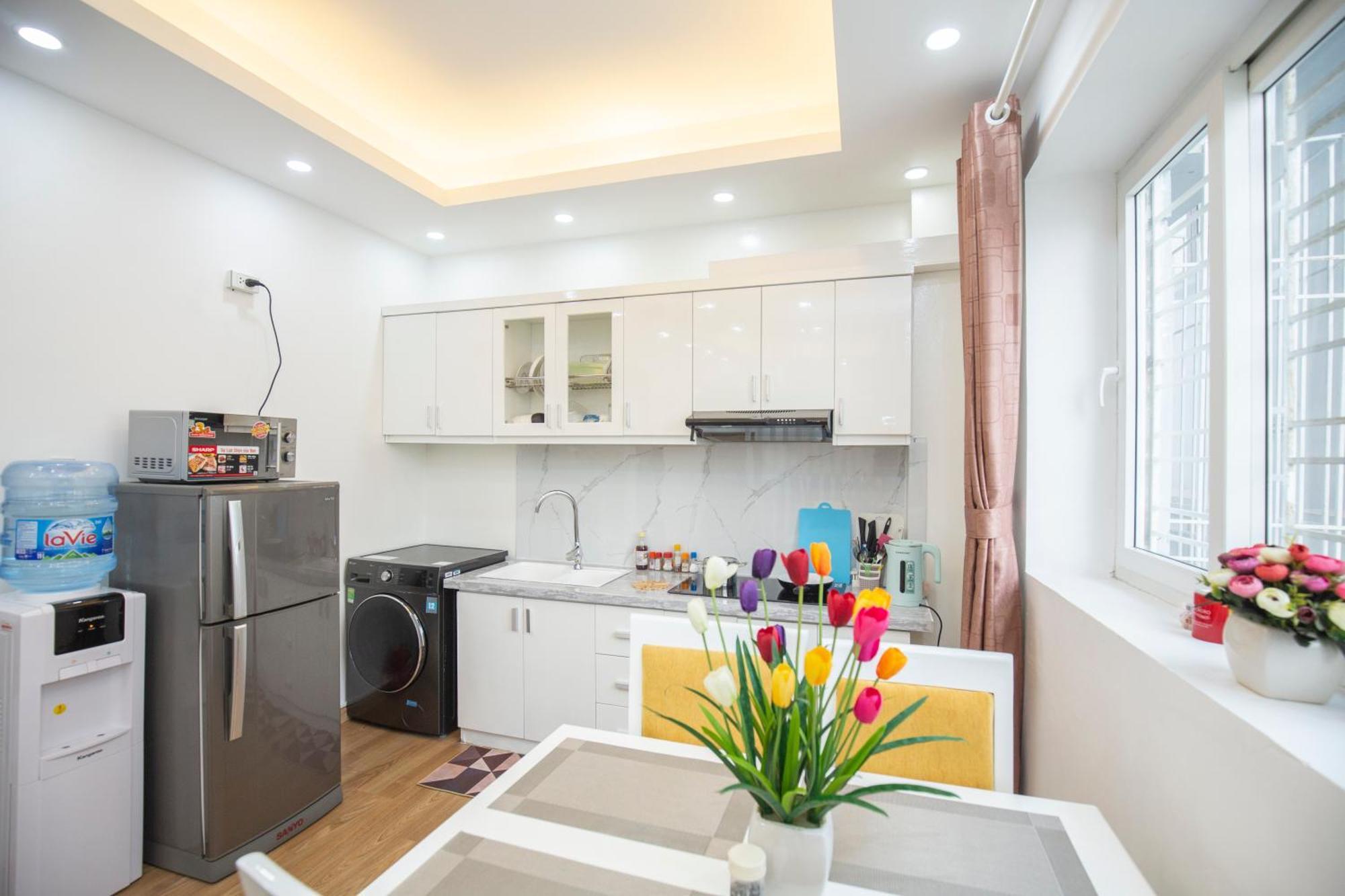 Sumitomo 4 Serviced Apartments & Breakfast ฮานอย ภายนอก รูปภาพ